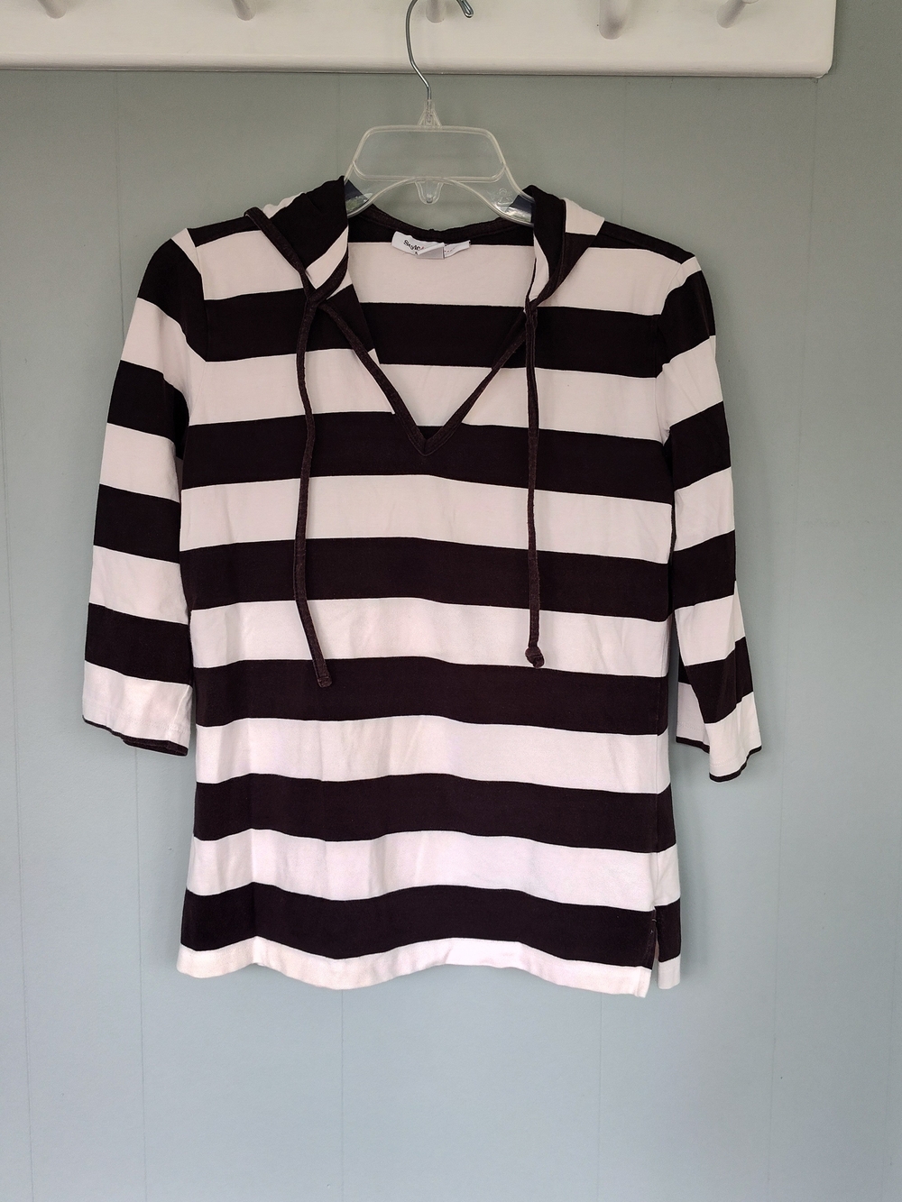 Vintage Striped Hooded V-Neck Women's Top in Black and White - Cotton